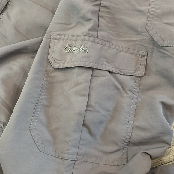 Cabelas Hiking Pants Grey Polyester Light Weight Cargos Classic Fit - Picture 6 of 8